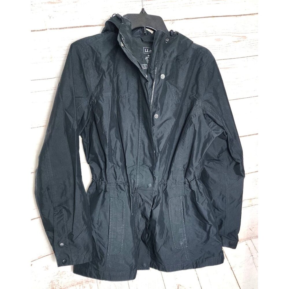 L.L. Bean Women’s Black Hooded Windbreaker Jacket – Stretch Waist, Drawstring